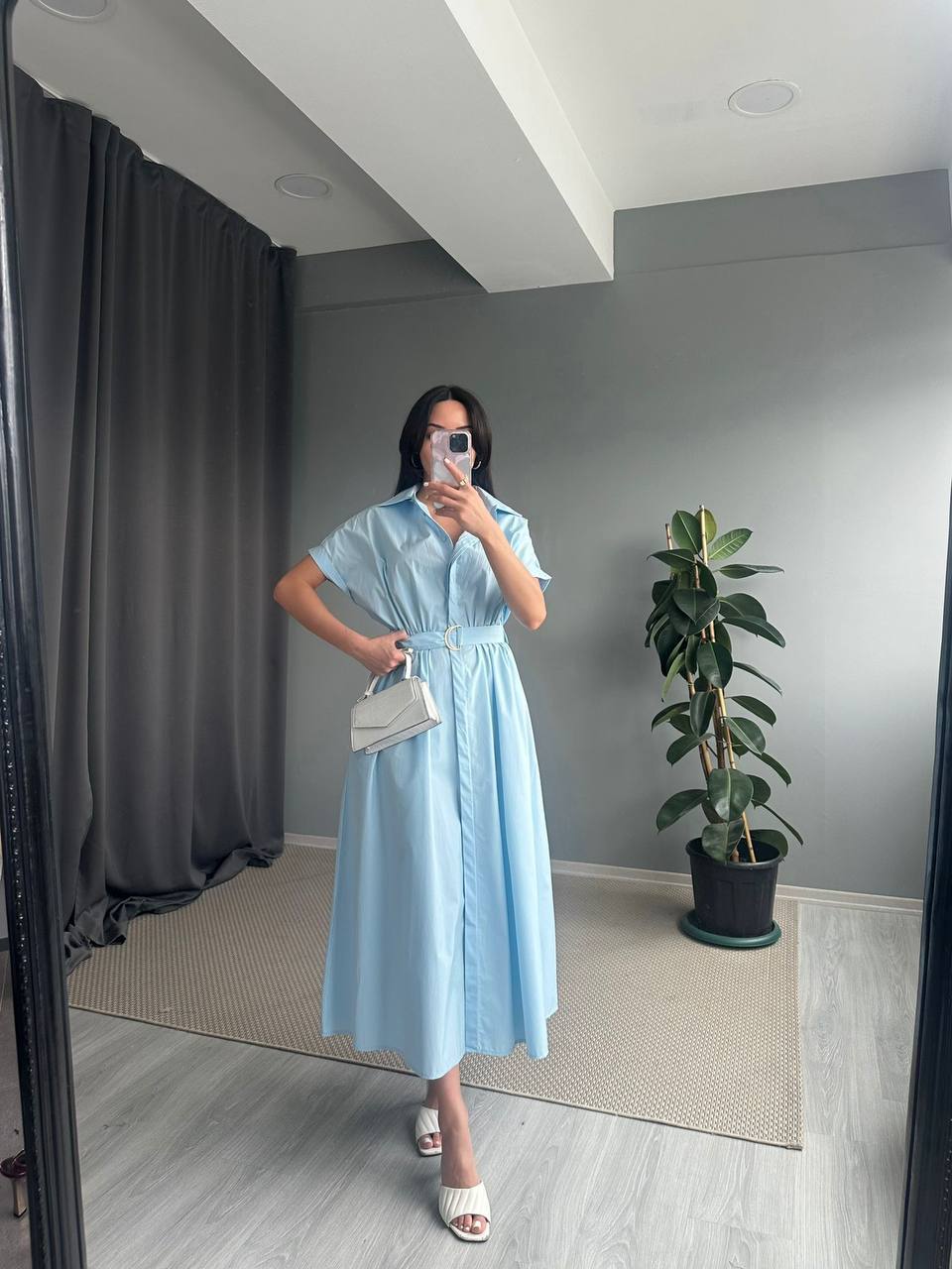 DRESS