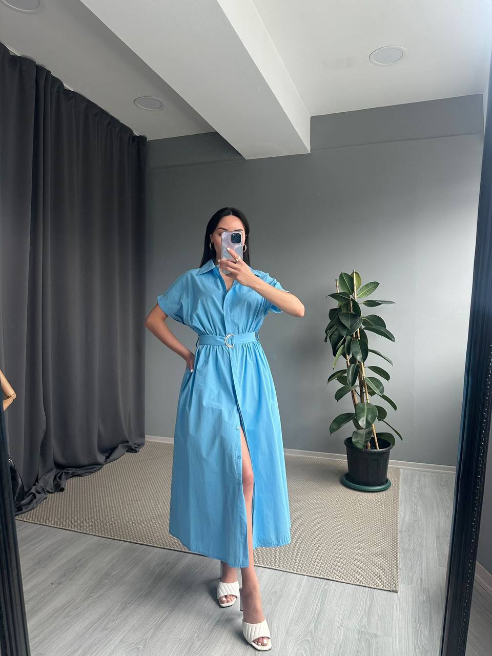 DRESS