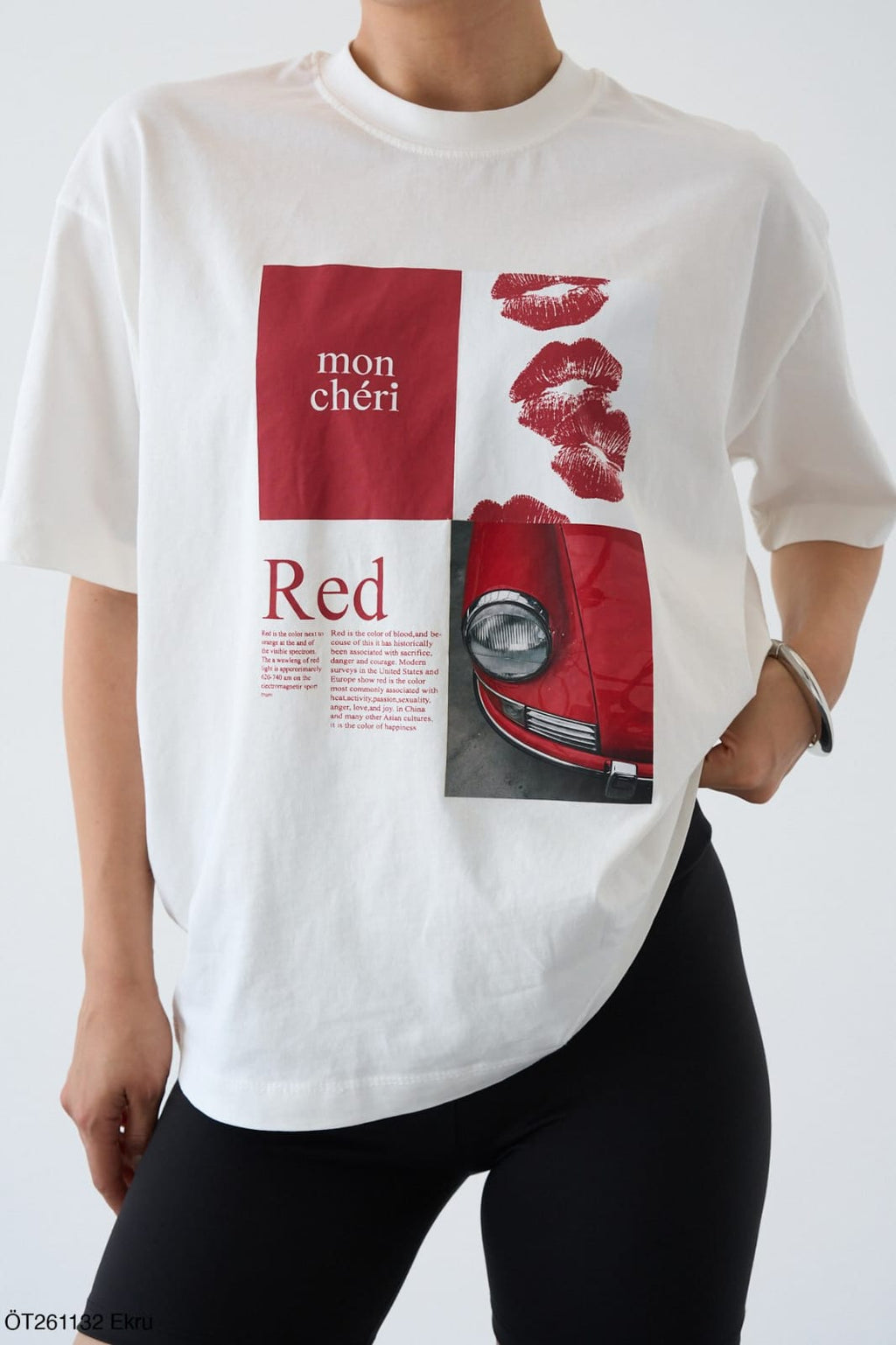 red t-shirt