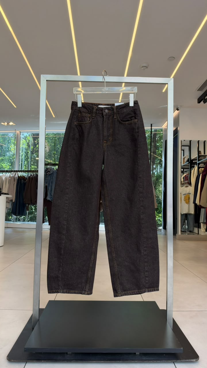 G- slouchy jeans