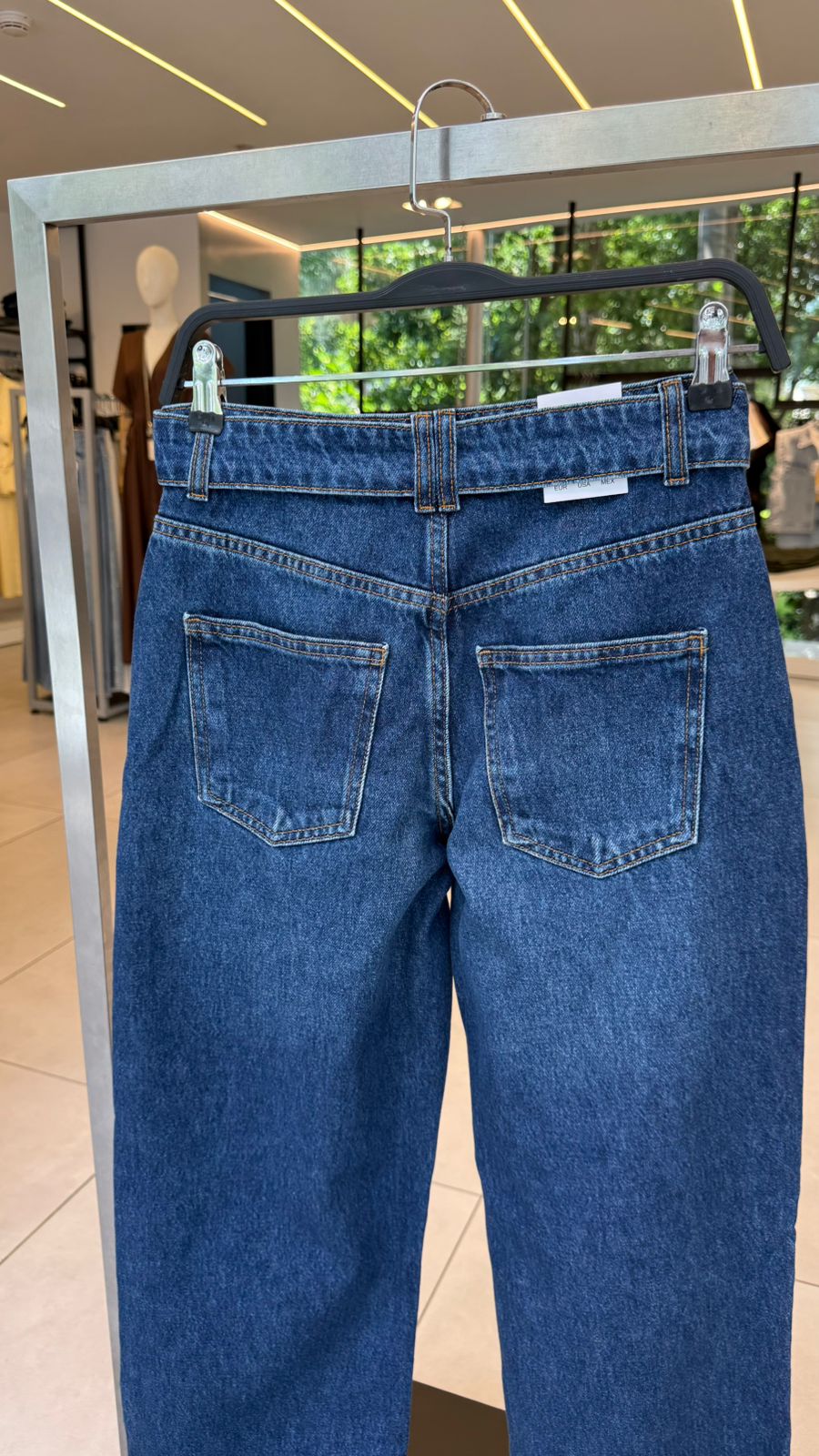 straight jeans
