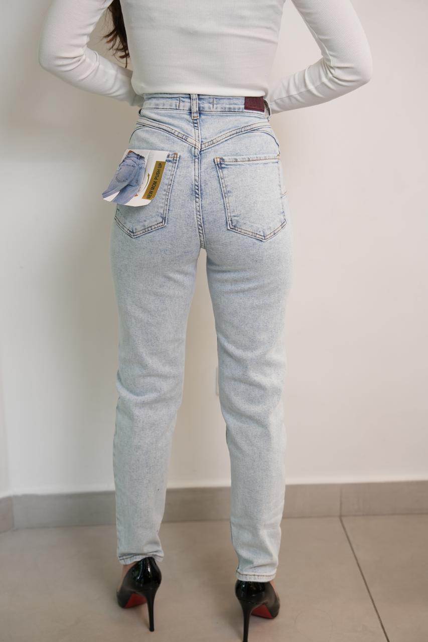 Mom fit jeans (697)