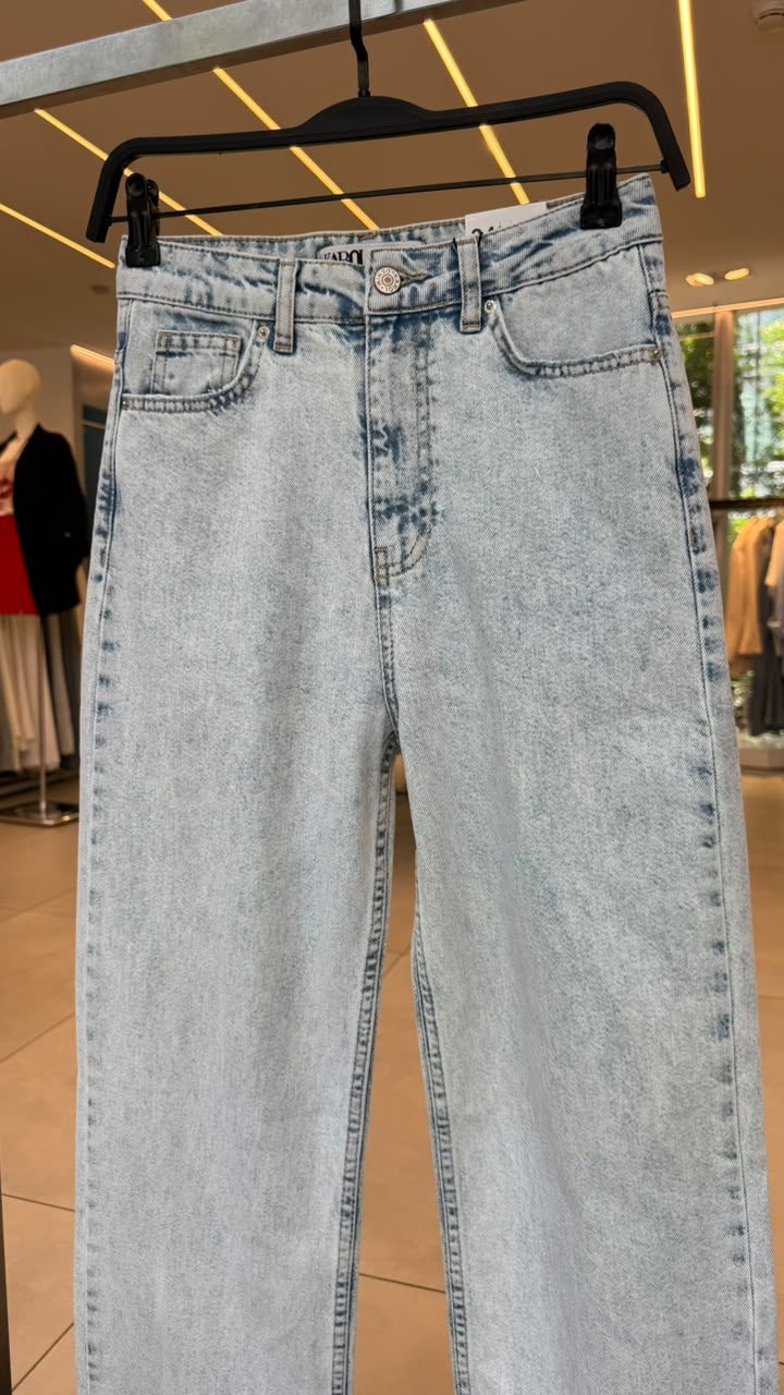 straight jeans