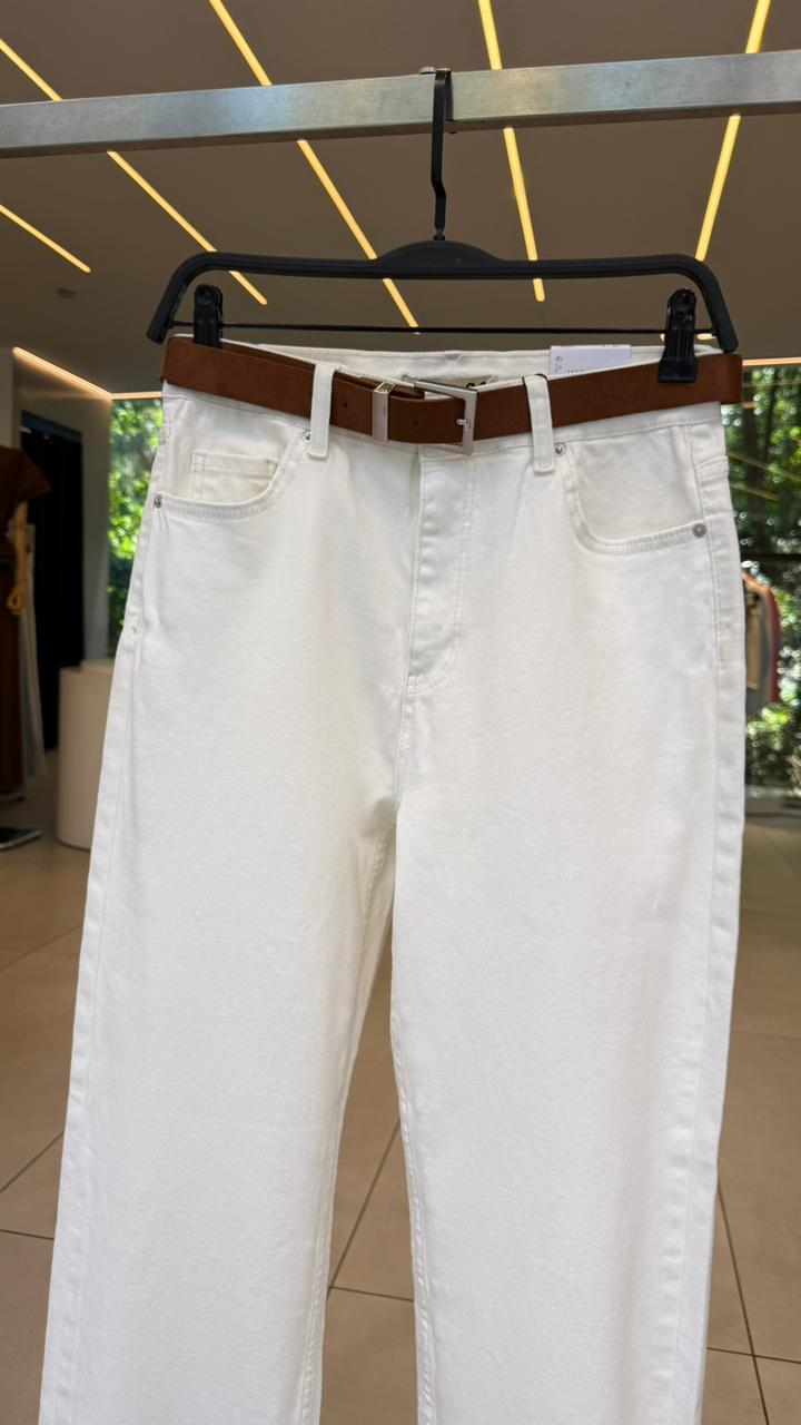 straight jeans