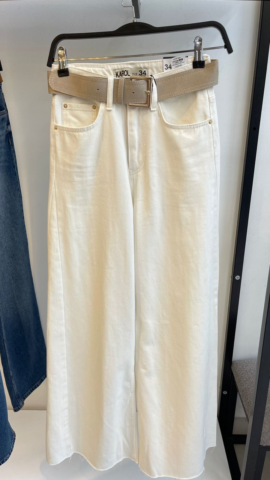 Straight jeans