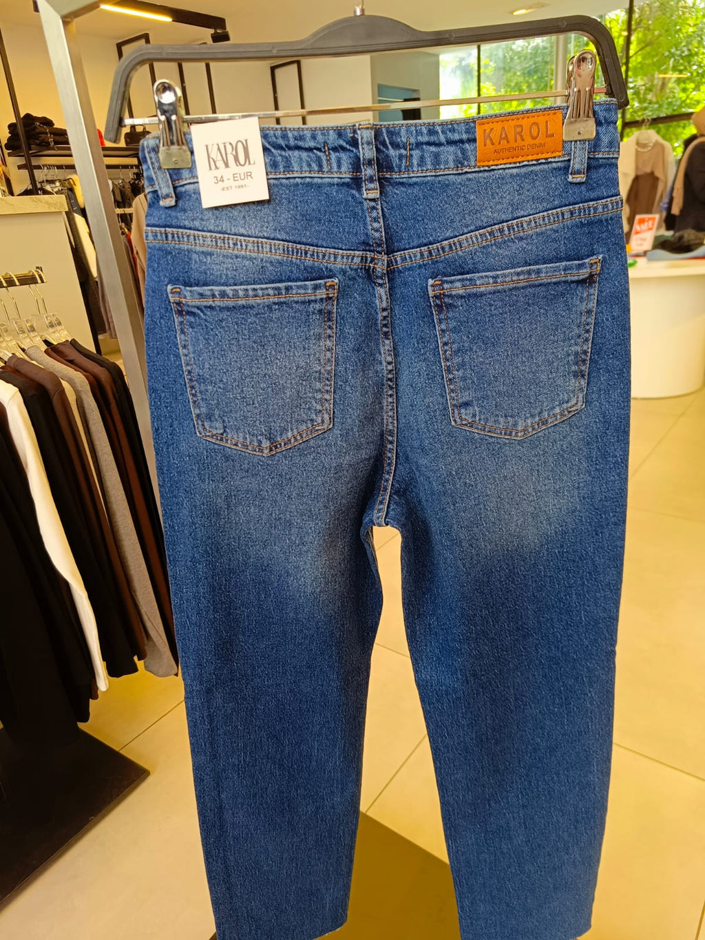 jeans 903