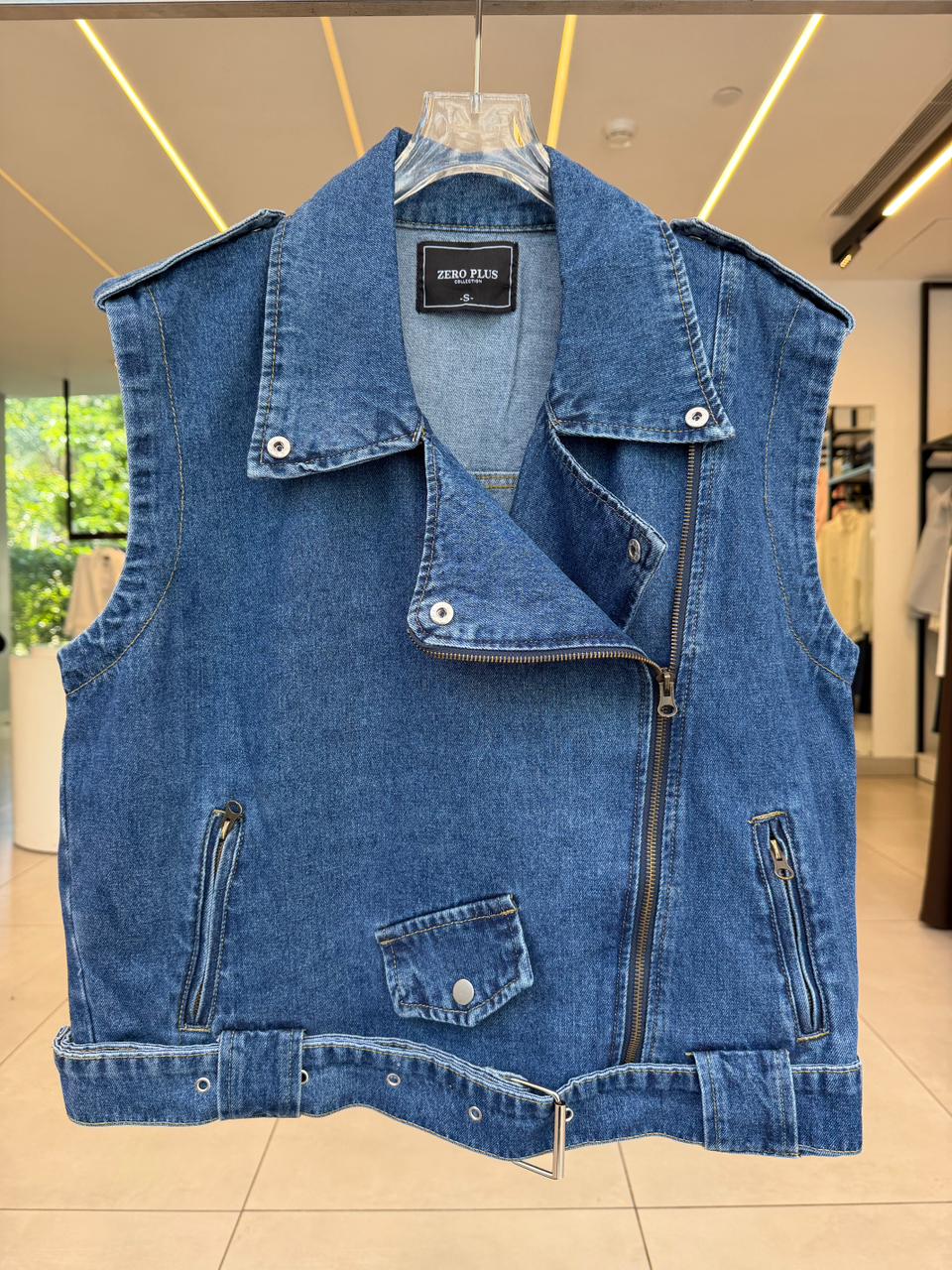 vest