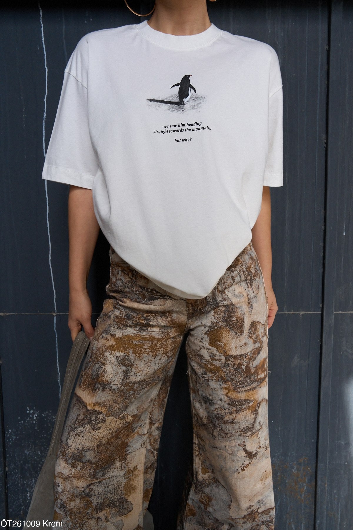 T-shirt