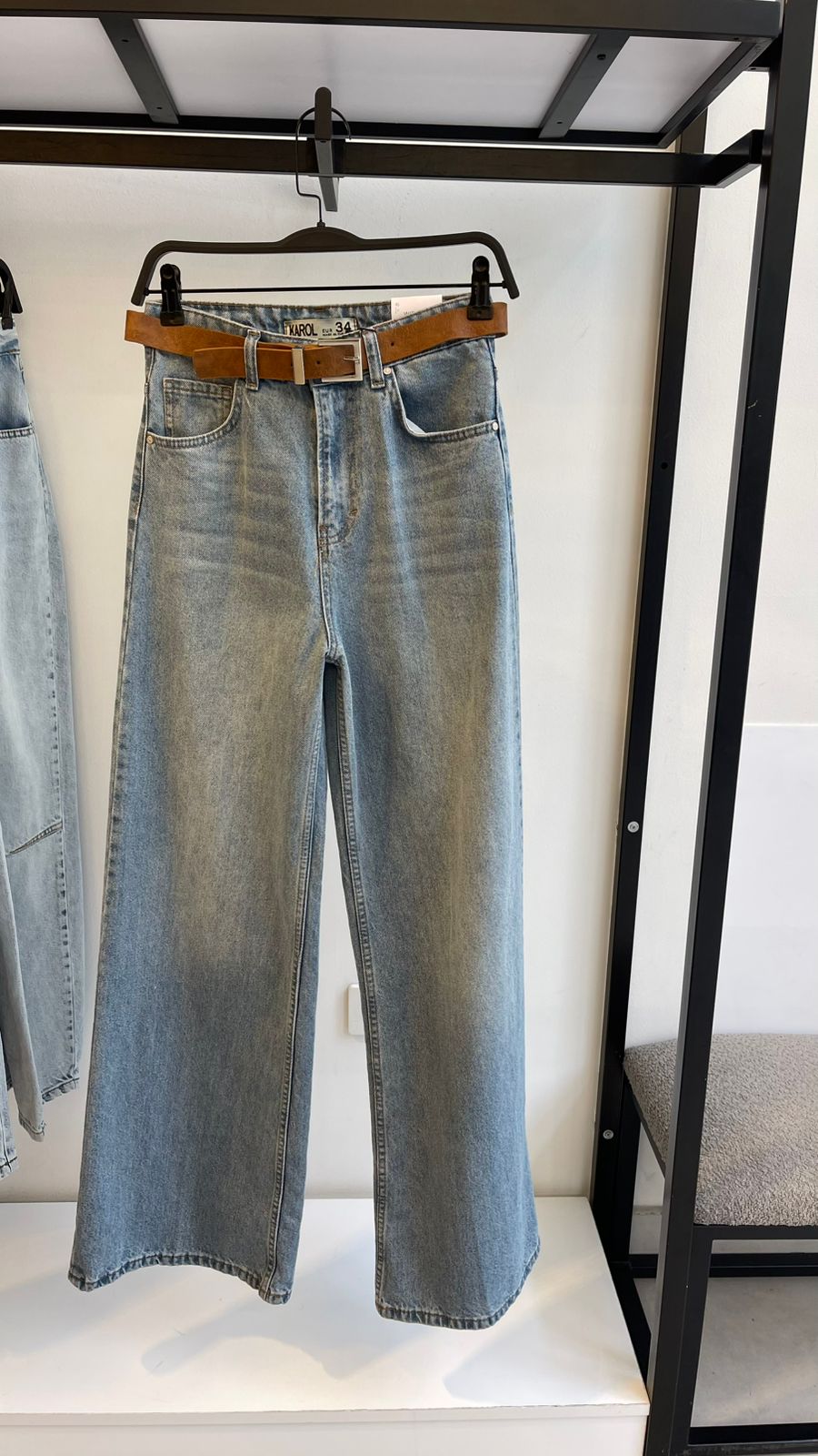 wide leg jeans