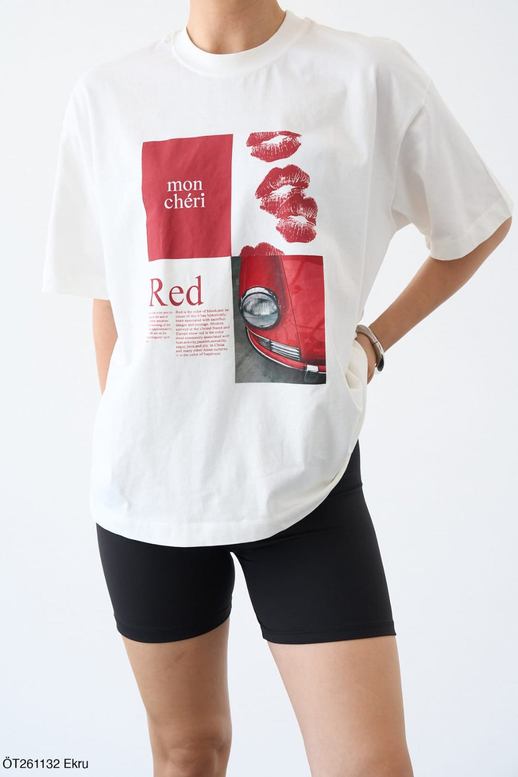 red t-shirt