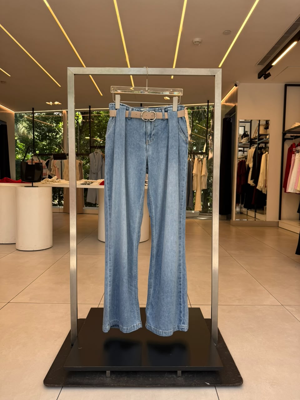 Straight jeans