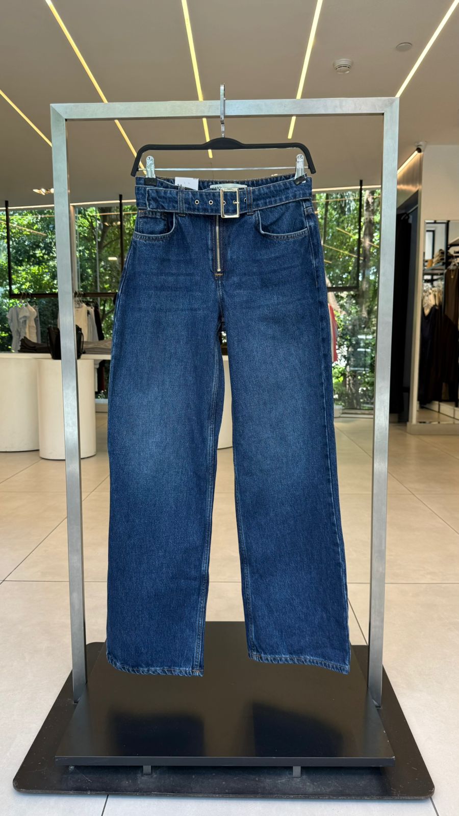 straight jeans