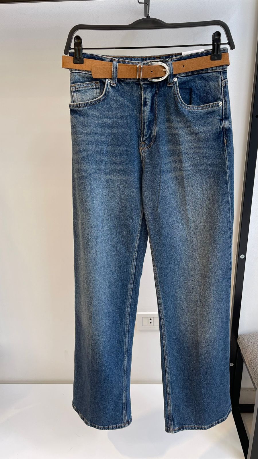 straight  jeans